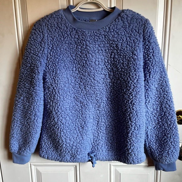 Blue Sherpa Pullover - Picture 2 of 9